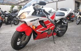 HONDA CBR600F4 I 2001 PC35