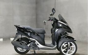 YAMAHA TRICITY 125 SE82J