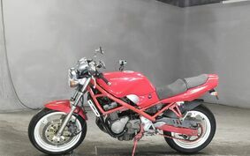 SUZUKI BANDIT 250 GJ74A