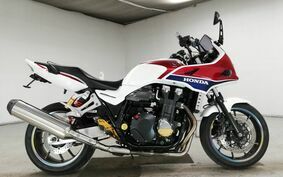 HONDA CB1300SB SUPER BOLDOR 2016 SC54