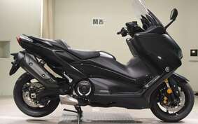 YAMAHA T-MAX 560 A SJ19J