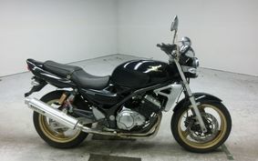 KAWASAKI BALIUS 250 Gen.2 2002 ZR250B