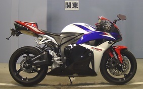 HONDA CBR600RR GEN 3 PC40