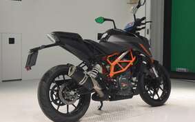 KTM 390 DUKE 2023