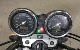 HONDA CB400SF VTEC REVO 2012 NC42