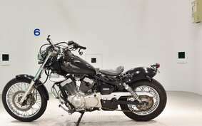 YAMAHA VIRAGO 250 3DM