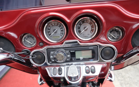 HARLEY  HARLEY FLHXSE3 CVO 2011 PZ8