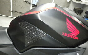 HONDA CBR250RR A MC51