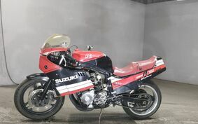 SUZUKI GSX-R750 GR71F