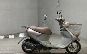 SUZUKI LET's 4 Basket CA43A