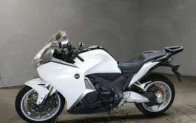 HONDA VFR1200F DCT 2013 SC63