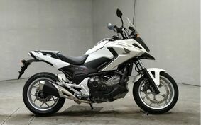 HONDA NC750X 2017 RC90