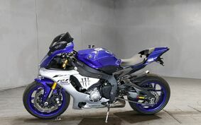 YAMAHA YZF-R1 2017 RN39