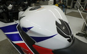 HONDA CBR250R GEN 3 MC41