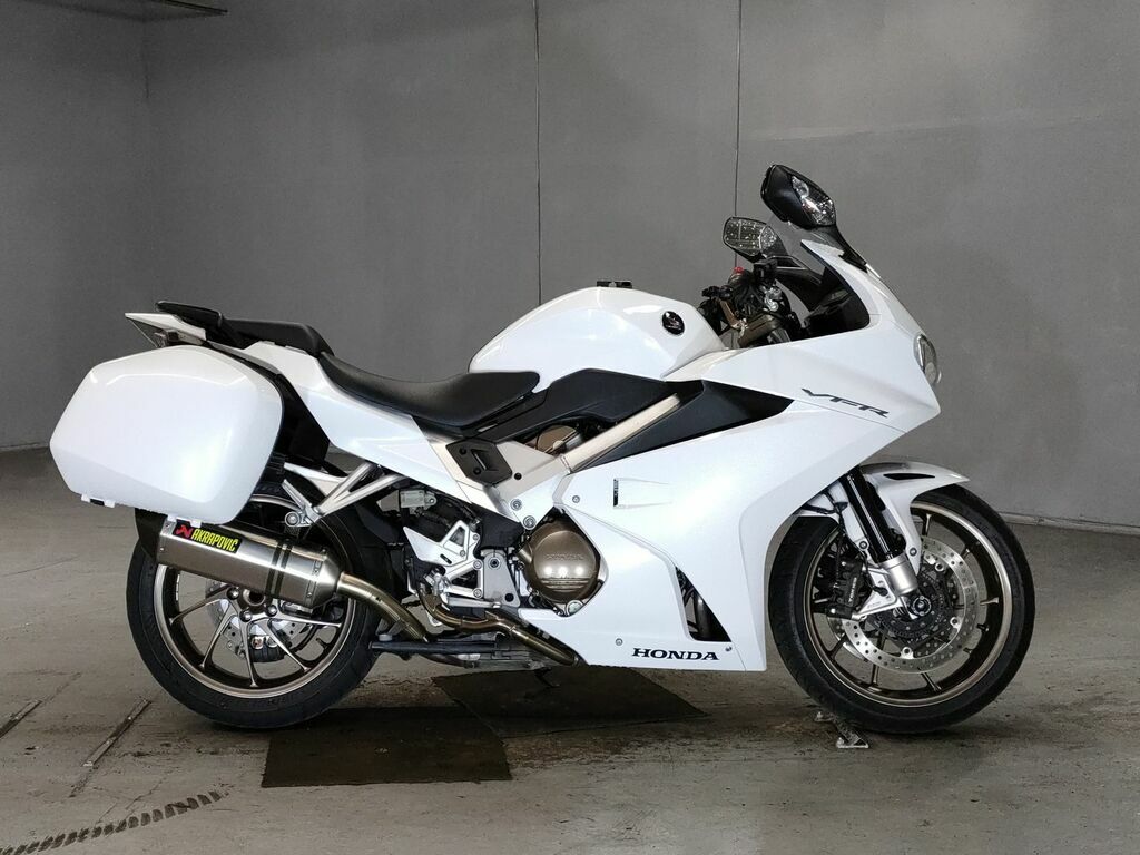 Honda VFR 800 2021