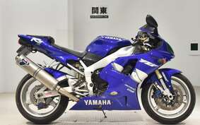 YAMAHA YZF-R1 2000 RN01