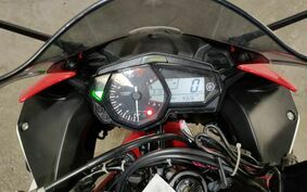 YAMAHA YZF-R25 RG10J