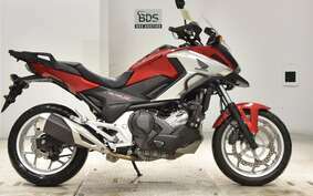 HONDA NC750X D 2016 RC90