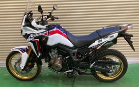 HONDA CRF1000L AFRICA TWIN 2019 SD04