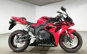 HONDA CBR1000RR 2010 SC57