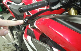 HONDA CBR250RR A MC51