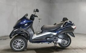 PIAGGIO MP3 250 RL M472