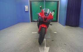 HONDA CBR600RR GEN 3 2011 PC40