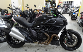 DUCATI  DUCATI DIAVEL 2011 ZDMG100ABBB