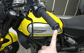 DUCATI SCRAMBLER ICON 2019