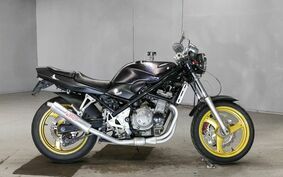 SUZUKI BANDIT 250 GJ74A