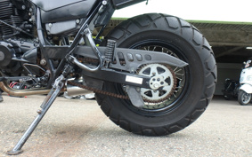 YAMAHA TW225 DG09J