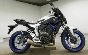 YAMAHA MT-07 2015 RM07J