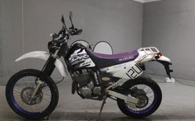 SUZUKI DR250R SJ45A