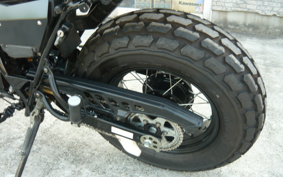 YAMAHA TW225 DG09J