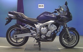 YAMAHA FAZER FZ6 S 2004 RJ07