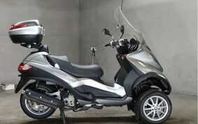 PIAGGIO MP3 400 FL 2009 ZAPM5910