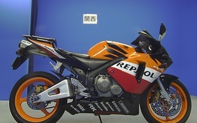 HONDA CBR600RR 2004 PC37