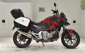 HONDA NC 700 X A 2013 RC63