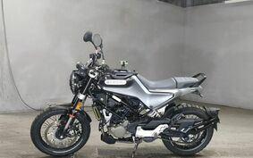 HUSQVARNA スヴァルトピレン125 JUA