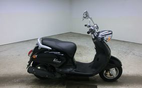 YAMAHA VINO 125 SE24