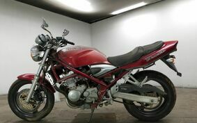 SUZUKI BANDIT 250 GJ77A