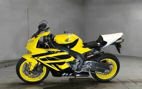 HONDA CBR1000RR 2004 SC57