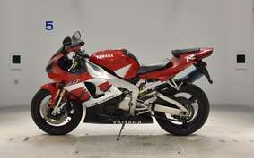 YAMAHA YZF-R1 2000 RN04