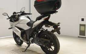 SUZUKI GIXXER 250 SF ED22B