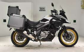 SUZUKI DL650 ( V-Strom 650 ) XTA 2023 C733M