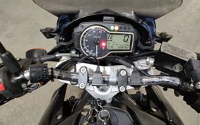 SUZUKI GSR750 C5112
