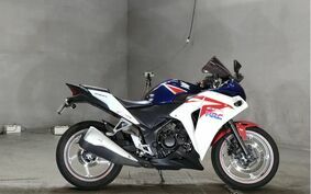 HONDA CBR250R MC41