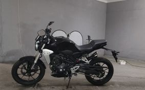 HONDA CB250R MC52