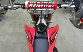 HONDA CR125R