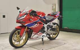 HONDA CBR250RR A MC51